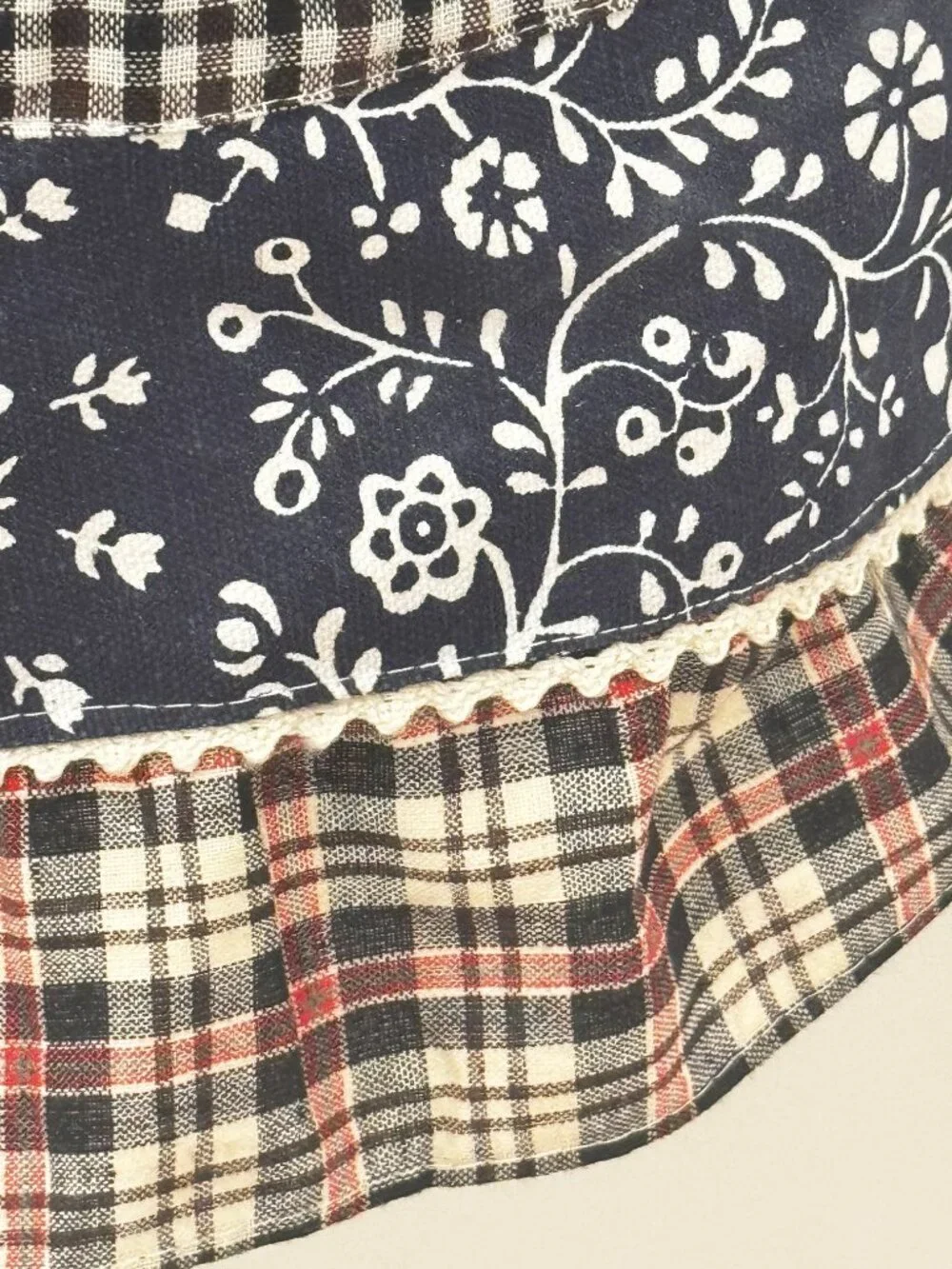 Handmade Navy Floral Plaid Ruffle Half Apron Cottagecore Farmhouse EUC